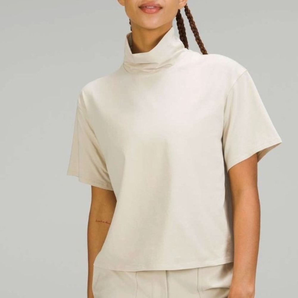 Lululemon Relaxed-Fit Cotton-Blend Turtleneck T-Shirt in Natural Ivory